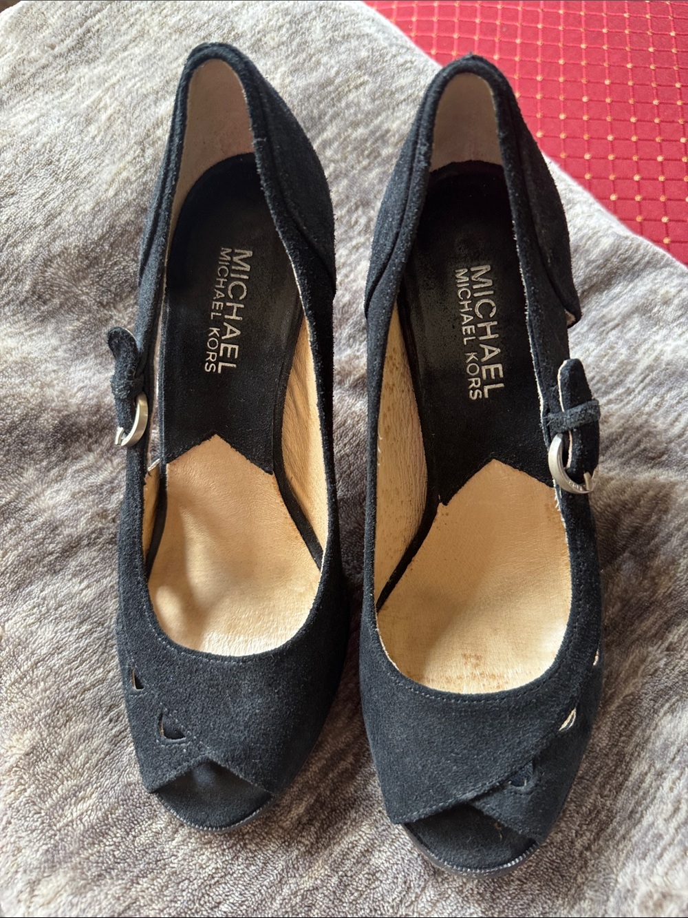 VINTAGE 2004 Michael Kors Black Suede Peep-Toe Cutout Pumps Heel Sz 6.5 M